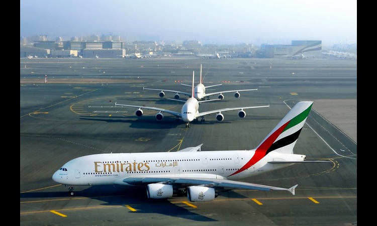 Emirates Offers Students Discounted Fares and Extra Baggage Benefits